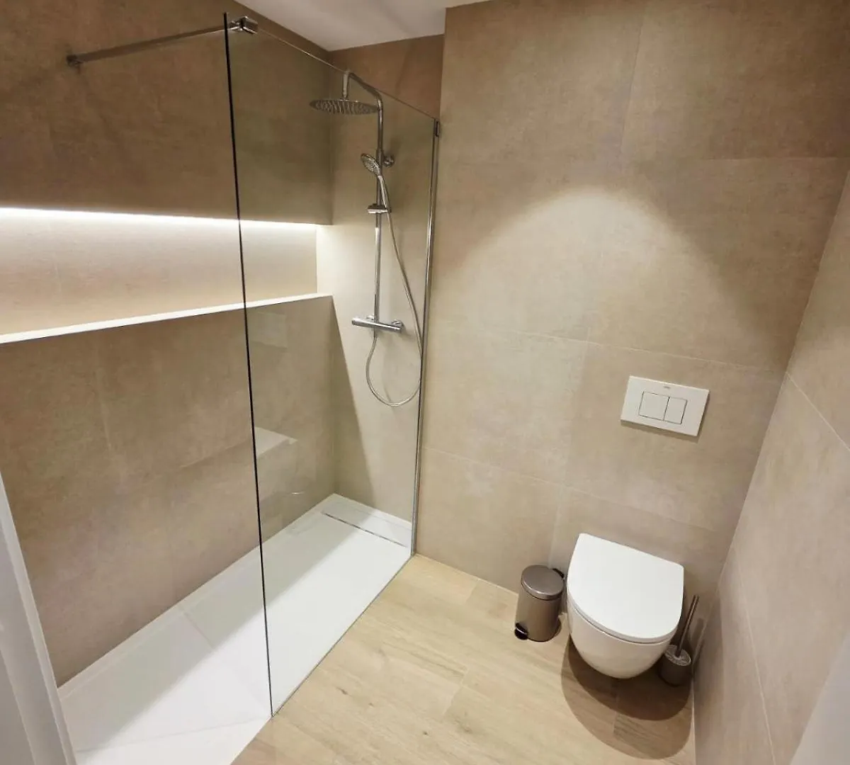 Yamaguchi Plaza By Clabao Apartment Pamplona 0*,