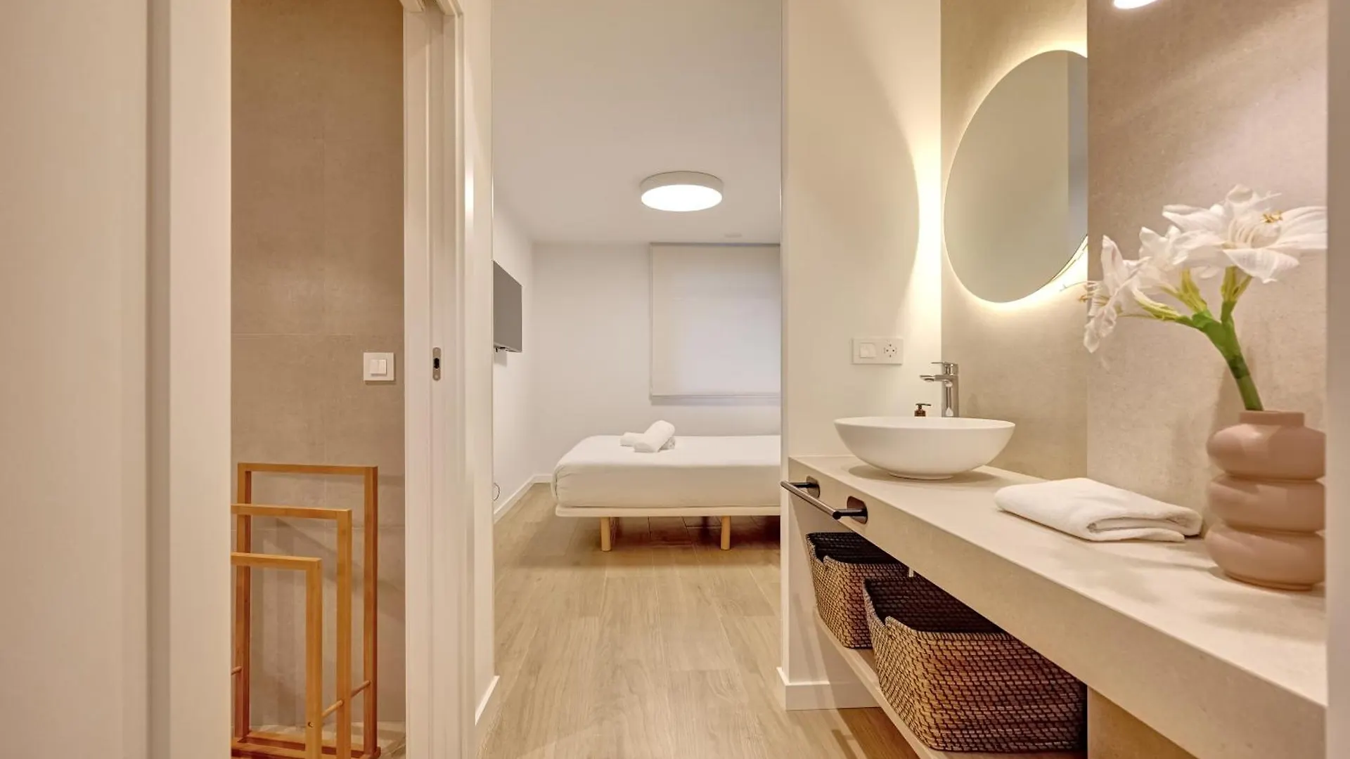 Yamaguchi Plaza By Clabao Apartment Pamplona 0*,