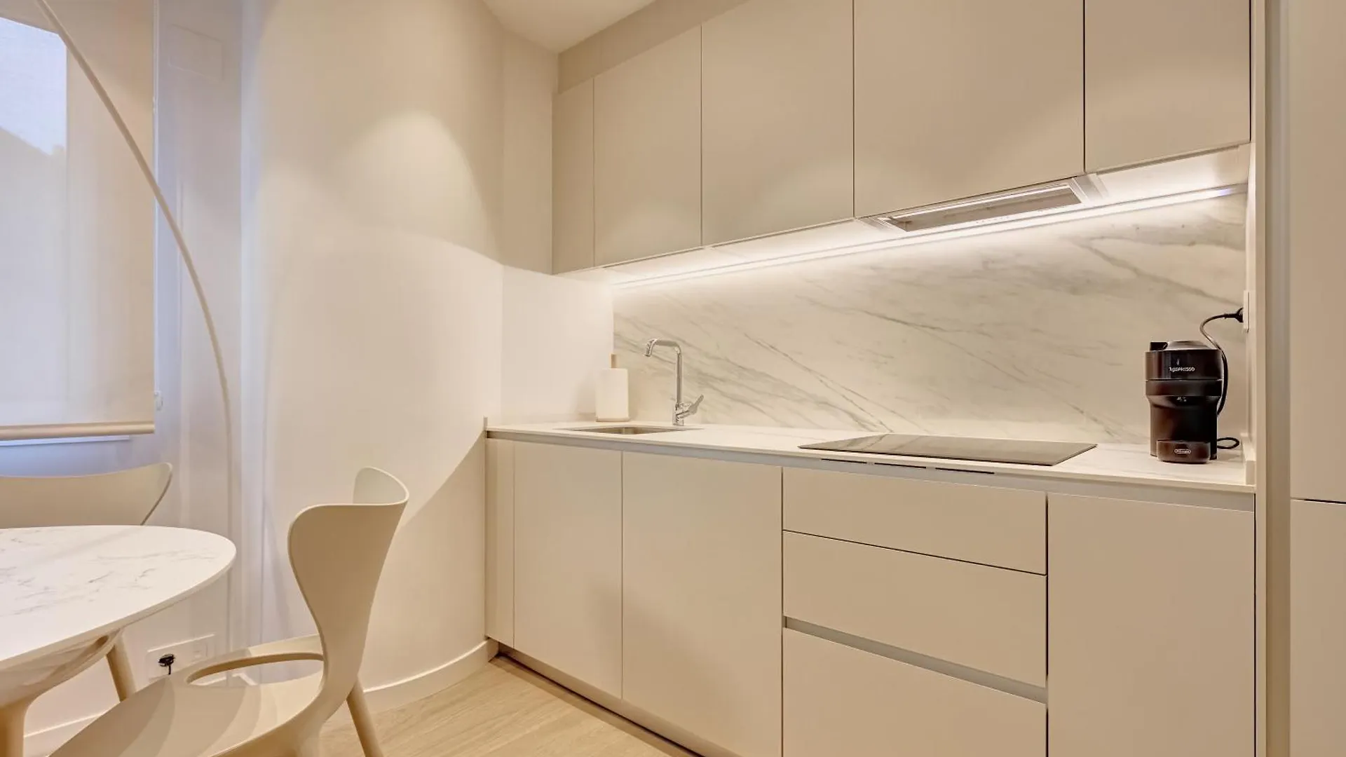 Yamaguchi Plaza By Clabao Apartment Pamplona